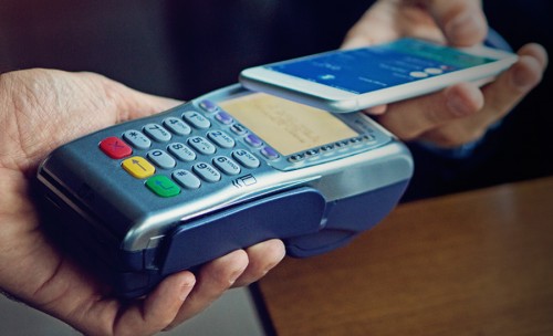 專注金融科技創(chuàng)新，樂(lè)刷促進(jìn)保險(xiǎn)行業(yè)高質(zhì)量發(fā)展(圖1)