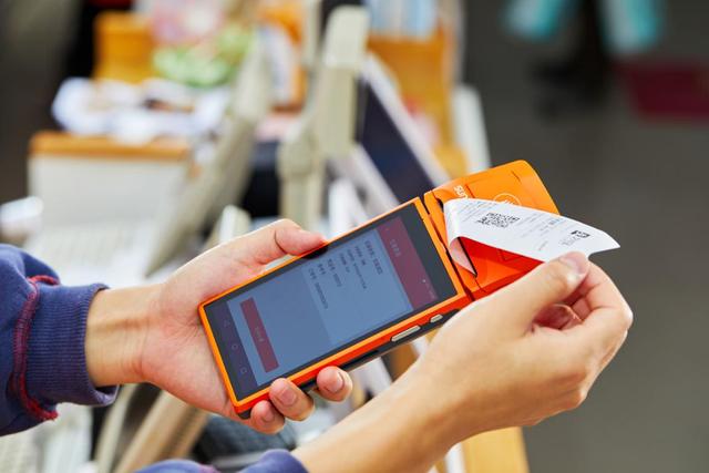 移卡子公司樂刷釋放科技創(chuàng)新優(yōu)勢，精準(zhǔn)打造商戶數(shù)字化"新引擎"(圖1)