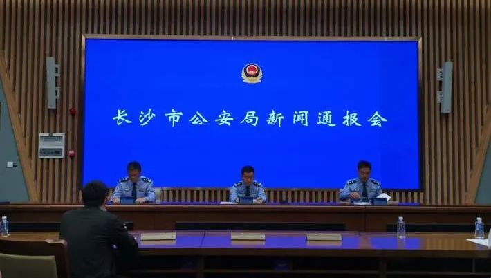 史上最嚴(yán)格的銀行開(kāi)戶條件來(lái)了！(圖8)